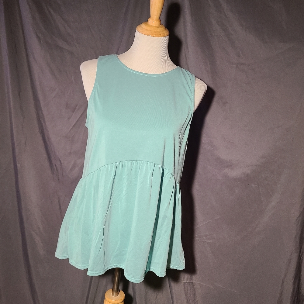 Mint Green Sleeveless Women's Top